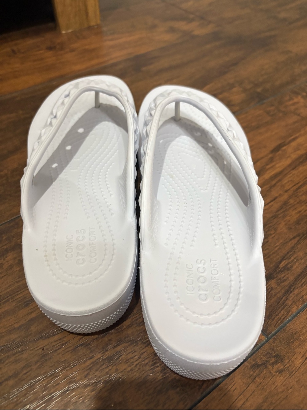 CROCS iconic comfort Flip Flop Sandals